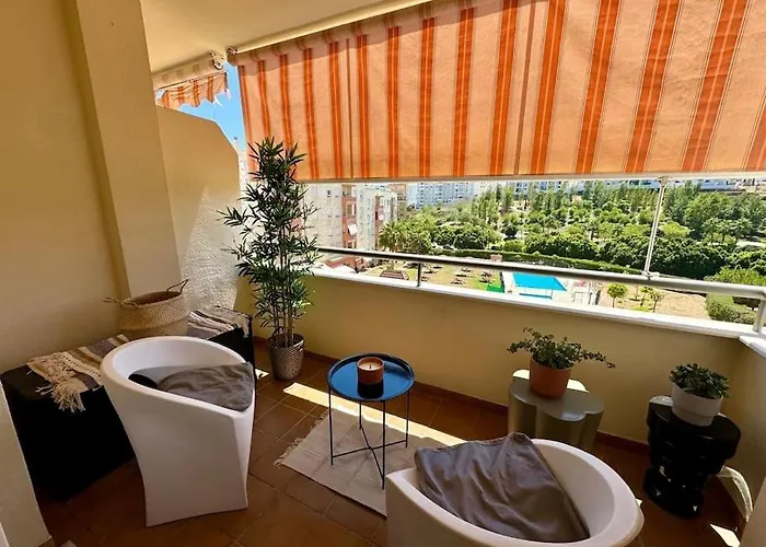 Estrella Bermeja * Estepona